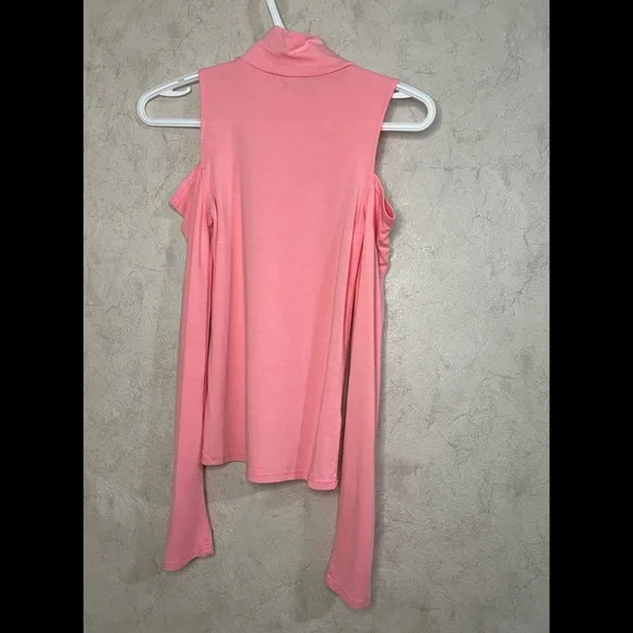 Styled Baby Top - Picture 2 of 2